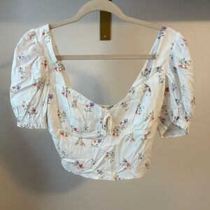 Forever 21 Floral Puff Sleeve Blouse